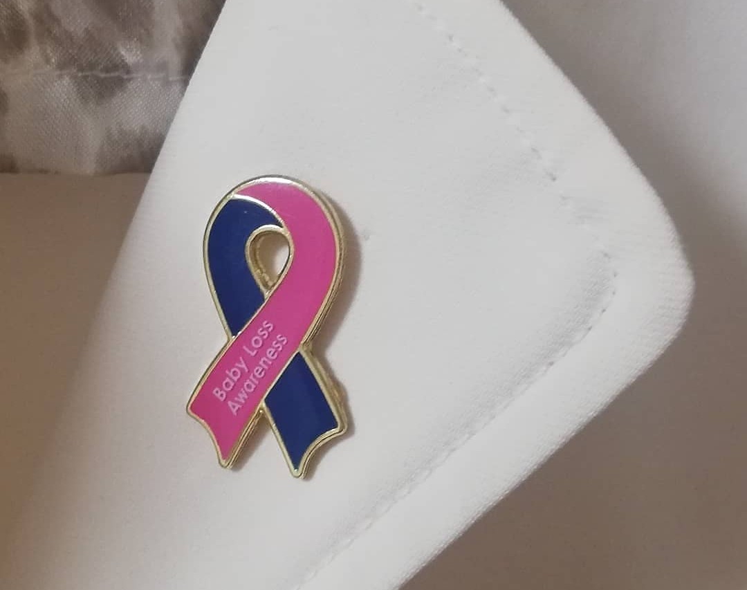 妊活 妊娠 出産 妊娠出産に関わるなら知っておきたいピンク ブルーリボン マタニティ専門 アロマセラピーケアサロンはなみらん