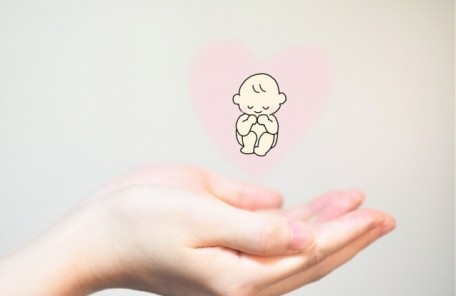 赤ちゃんのいる幸せ